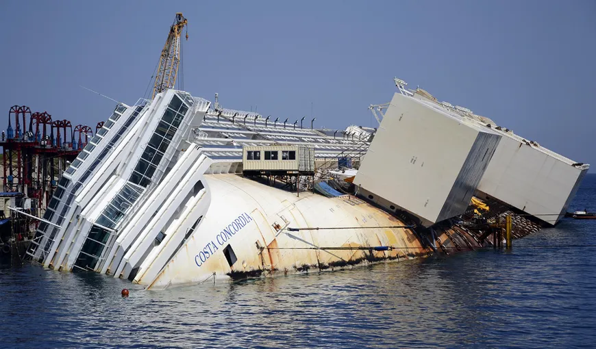Operaţiunea de redresare a pachebotului naufragiat Costa Concordia s-a încheiat