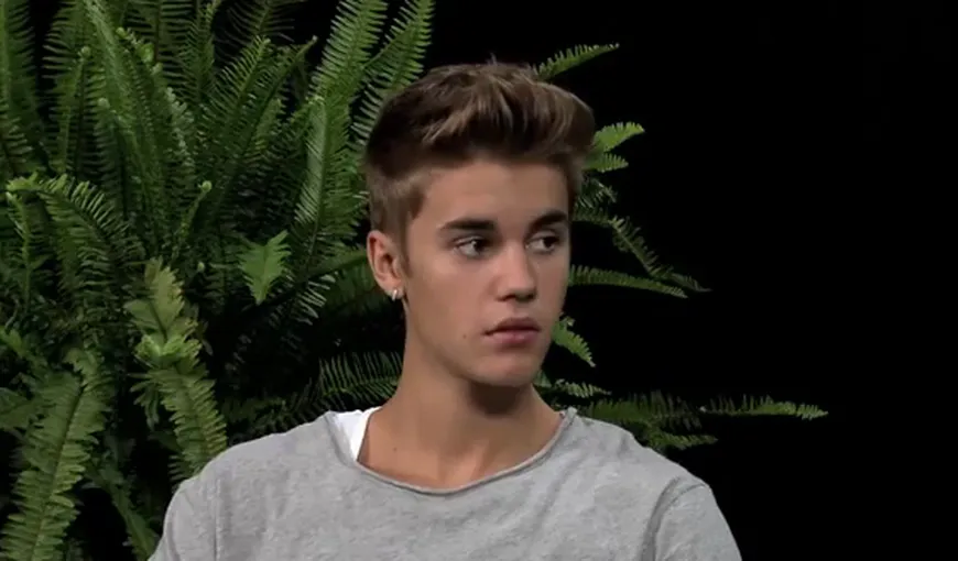 Justin Bieber, bătut măr de un celebru actor de la Hollywood VIDEO