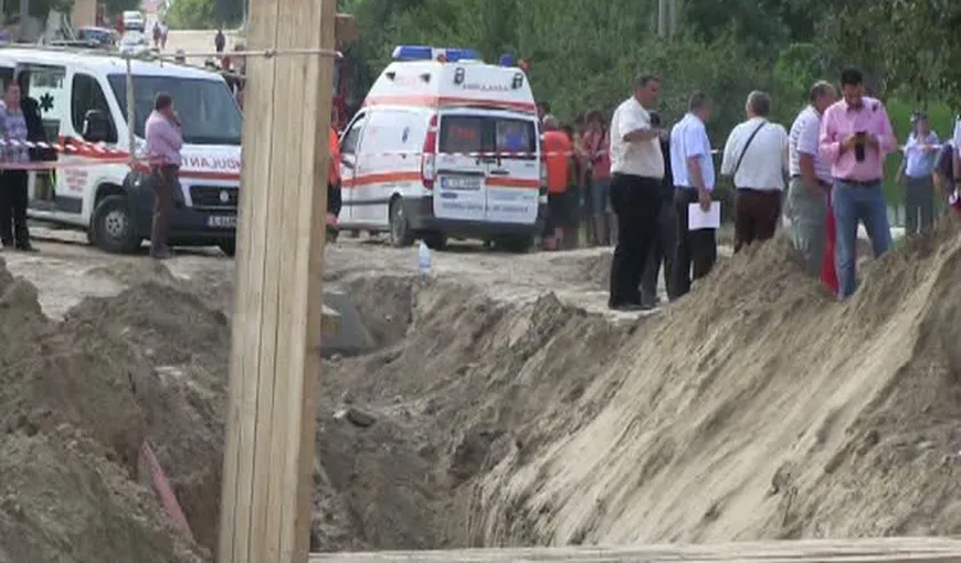 TRAGEDIE în Braşov. Un muncitor A MURIT după ce a fost prins sub un mal de pământ