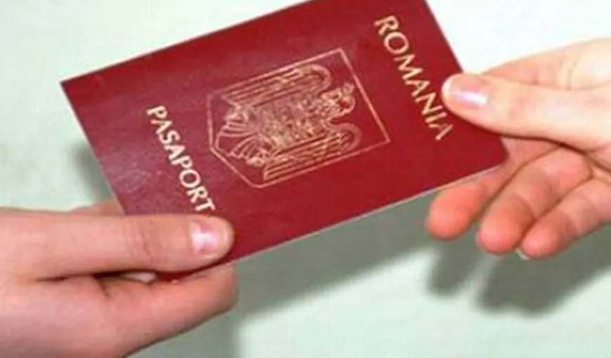 Românii din diaspora solicită demisia directorului serviciilor de paşapoarte, după ce problema cozilor nu a fost eliminată