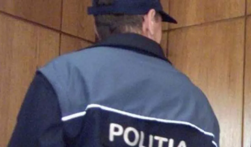 Un poliţist din Buzău, cercetat după ce a furat o jucărie dintr-un hipermarket
