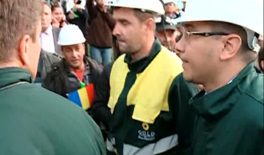 Minerii de la Roşia Montană au ieşit din subteran împreună cu premierul Victor Ponta