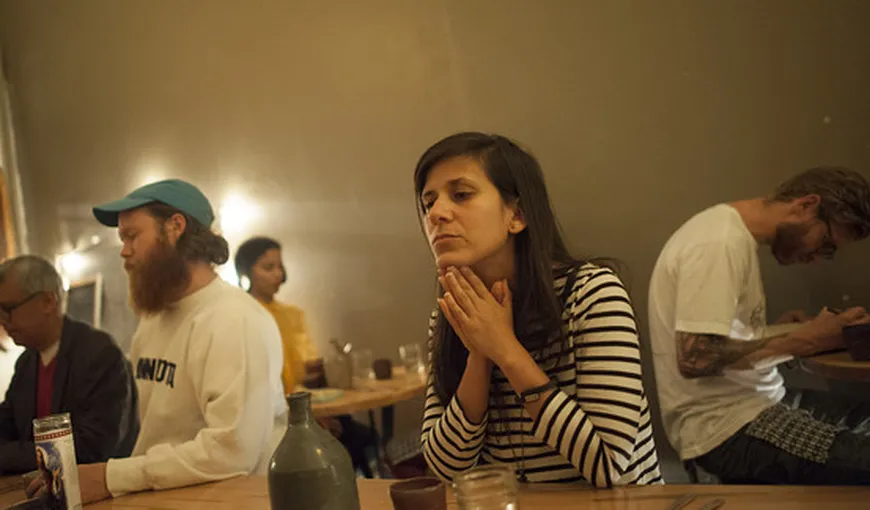Masa pe tăcute, un nou trend în restaurantele din New York