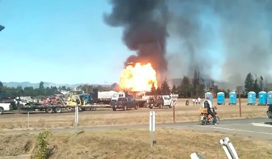 California: Un incendiu de vegetaţie a aruncat în aer un camion ce transporta propan VIDEO