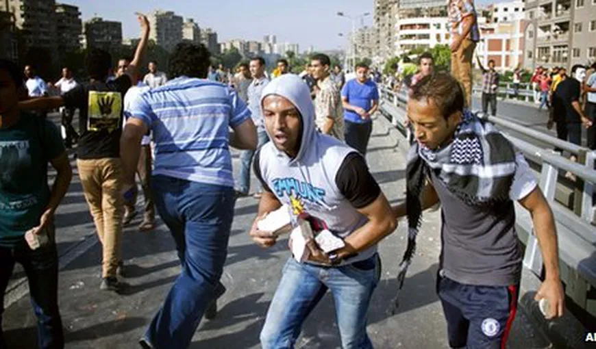 Cel puţin patru morţi în confruntările de vineri din Cairo