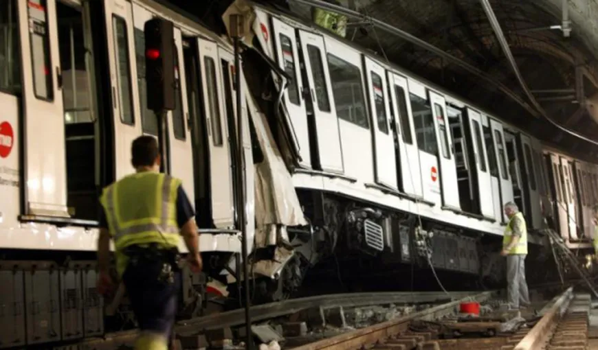 Barcelona: Trei răniţi, după ce un tren a deraiat