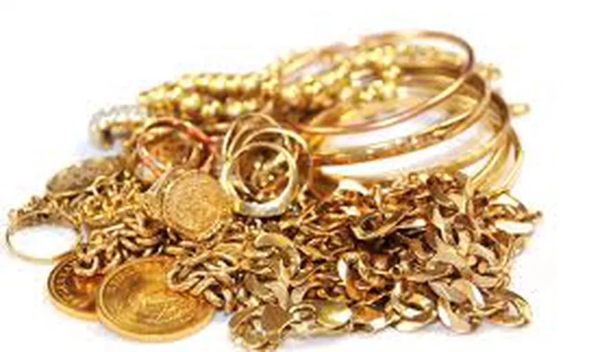 Peste trei kilograme de bijuterii din aur, confiscate deoarece prezintă suspiciunea de a fi falsificate