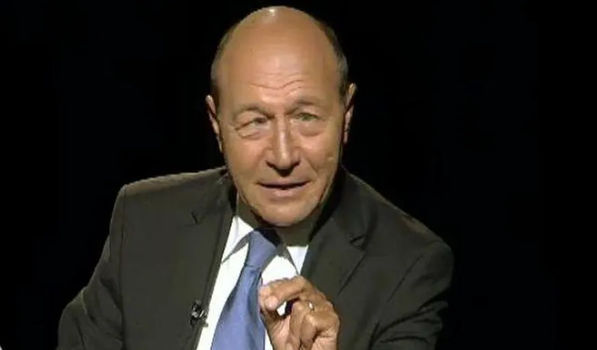 Băsescu: Candidatura lui Isărescu la prezidenţiale e o glumă. Lumea îl vede drept guvernator