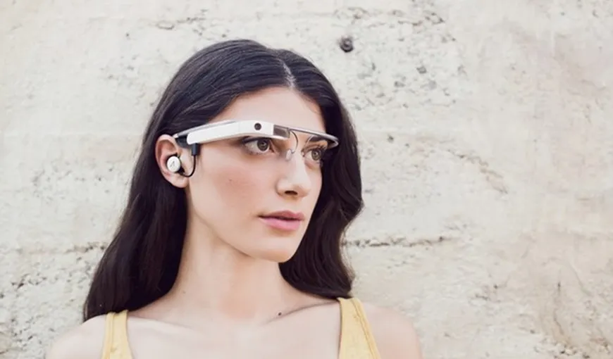 Google Glass ajunge la a doua generaţie
