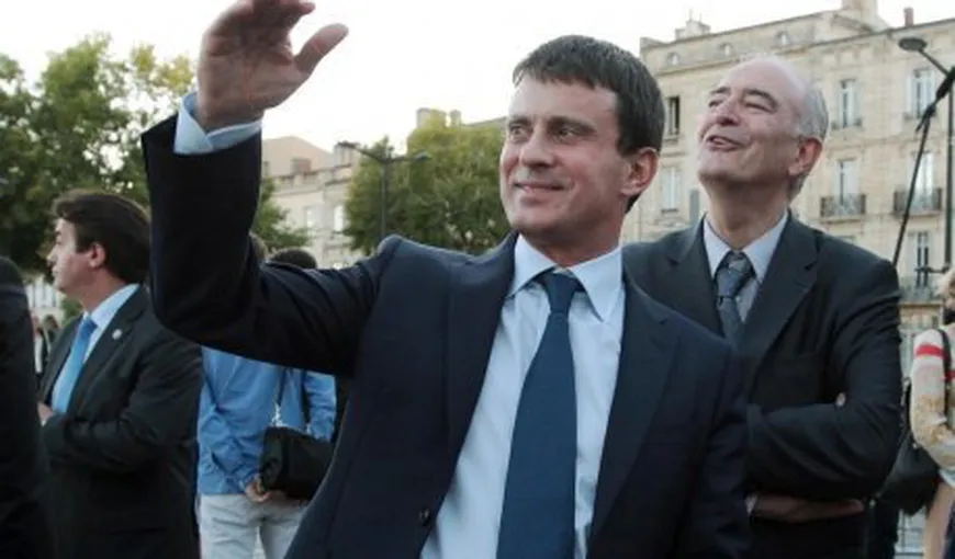 Ministrul francez de Interne îşi pune cenuşă în cap, după declaraţiile RADICALE despre ţigani