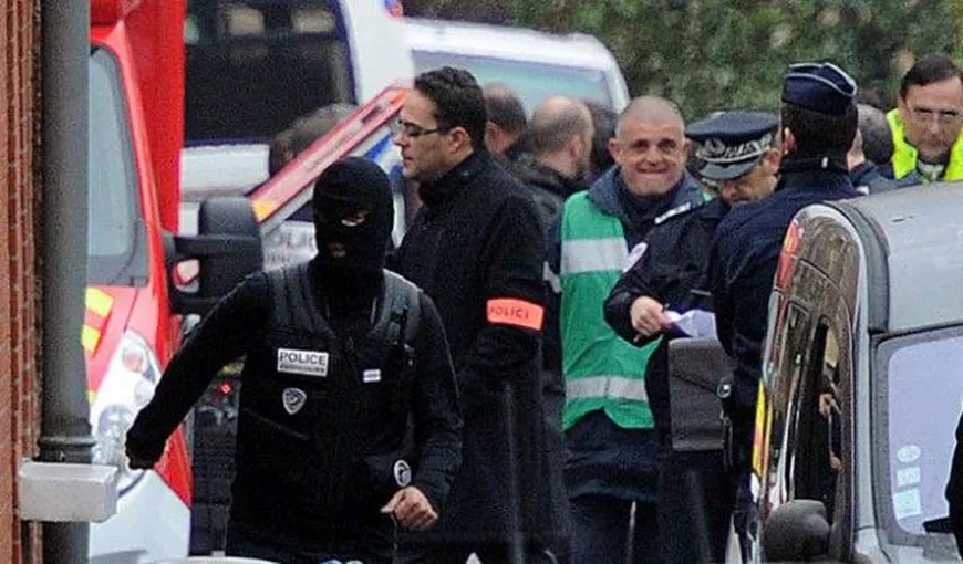 Şaptesprezece persoane au fost reţinute în urma unor percheziţii în tabere de romi din Toulouse