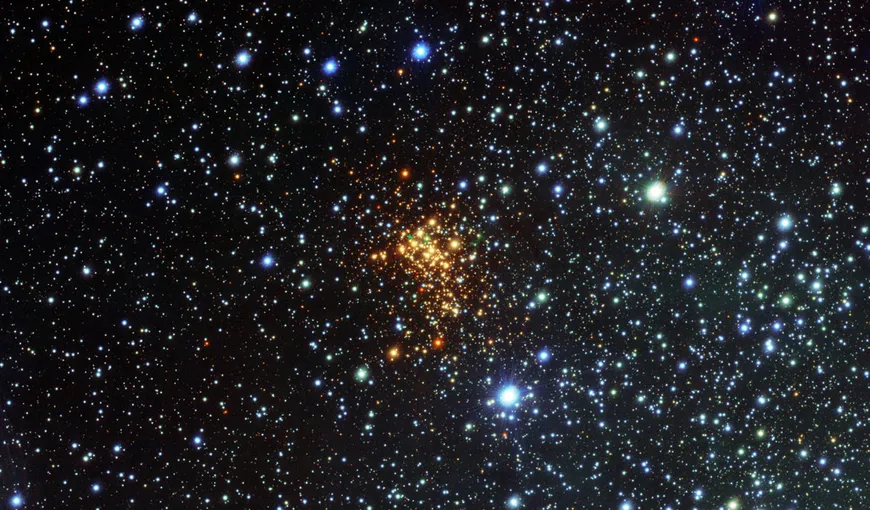 Cea mai mare stea din Univers se pregăteşte să explodeze FOTO
