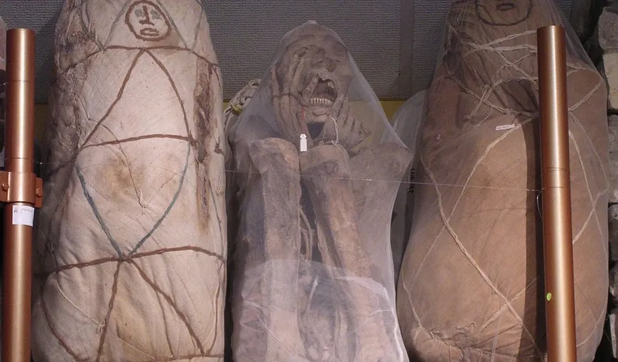 Descoperire inedită în Amazon: Zeci de sarcoface cu mumii Chachapoya