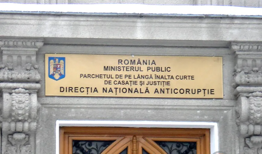 DNA nu va mai cerceta abuzuri cu prejudiciu sub 1 milion de euro, Băsescu a promulgat legea