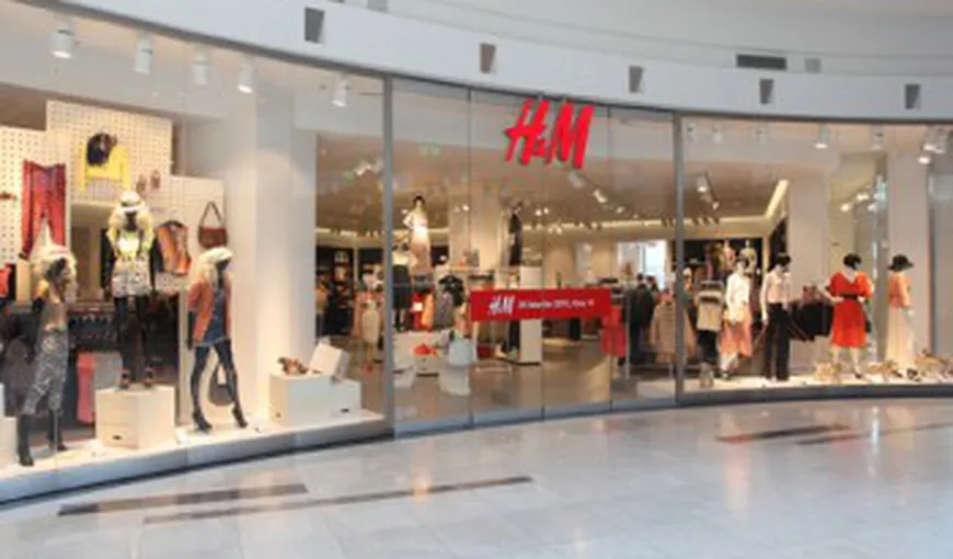 Un nou magazin H&M în Bucureşti. Cum poţi să-ţi iei HAINE GRATIS