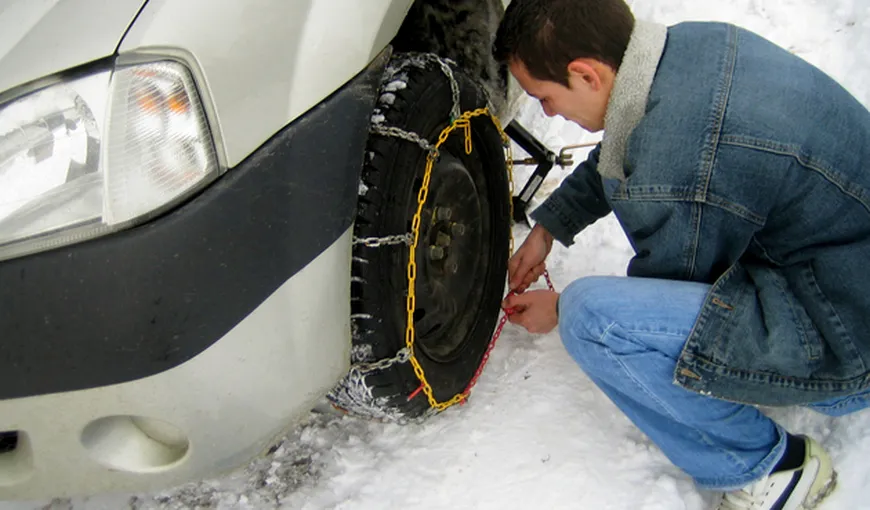 GHID PENTRU ŞOFERI: Cum să îţi pregăteşti maşina pentru vreme rece