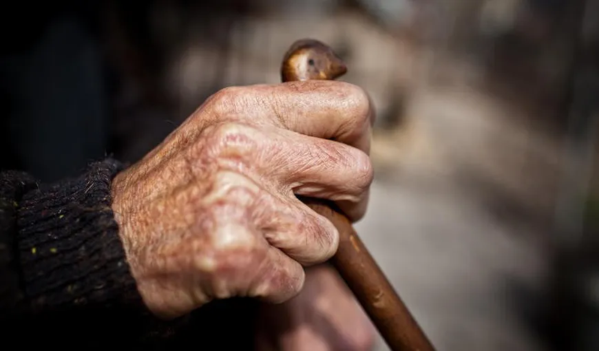 Un pensionar a împrumutat 23 de lei pentru alimente de la Casa de Ajutor Reciproc