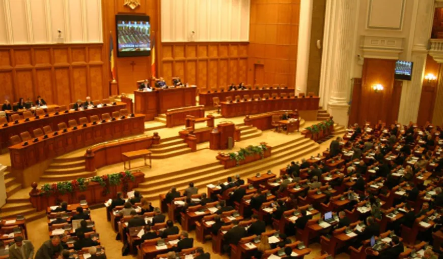 Propunerea pivind revizuirea Constituţiei ar putea reintra în atenţia Comisiei parlamentare speciale
