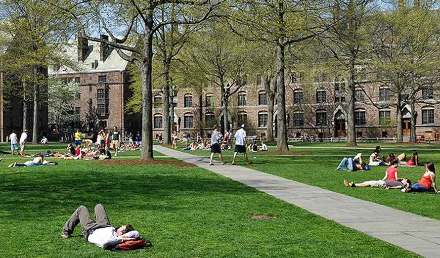 Campusul Universităţii Yale, ÎNCHIS. Studenţii s-au baricadat în cămine din cauza unui suspect înarmat