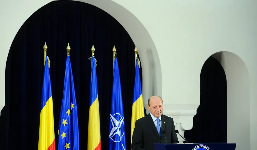 Băsescu: Decizia CCR care stabileşte ROMÂNA ca limbă oficială în Republica Moldova, un act de dreptate
