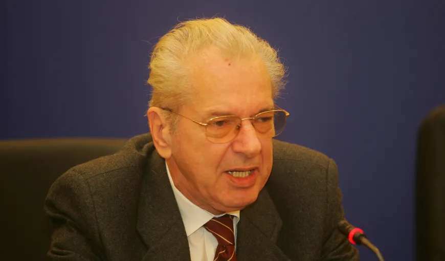 Crin Antonescu vrea clarificarea acuzaţiilor de antisemitism la adresa lui Lucian Bolcaş