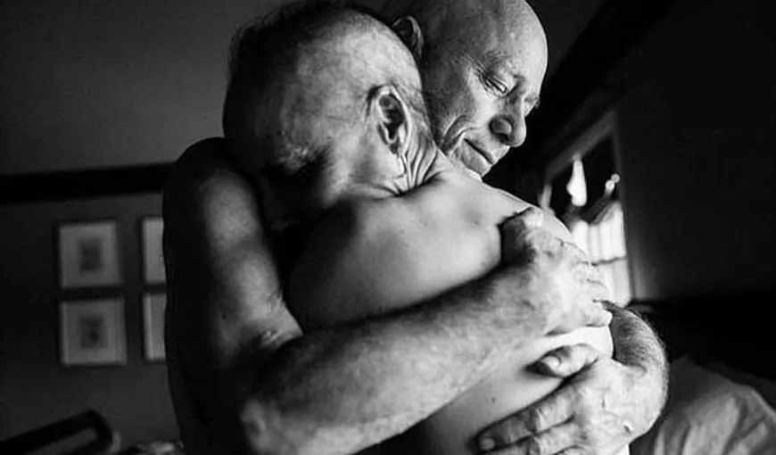 Povestea în IMAGINI a unui cuplu diagnosticat în aceeaşi zi cu cancer GALERIE FOTO