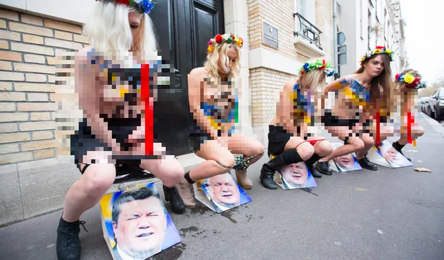 Protest topless în Ucraina. NATO cere să nu se recurgă la violenţe