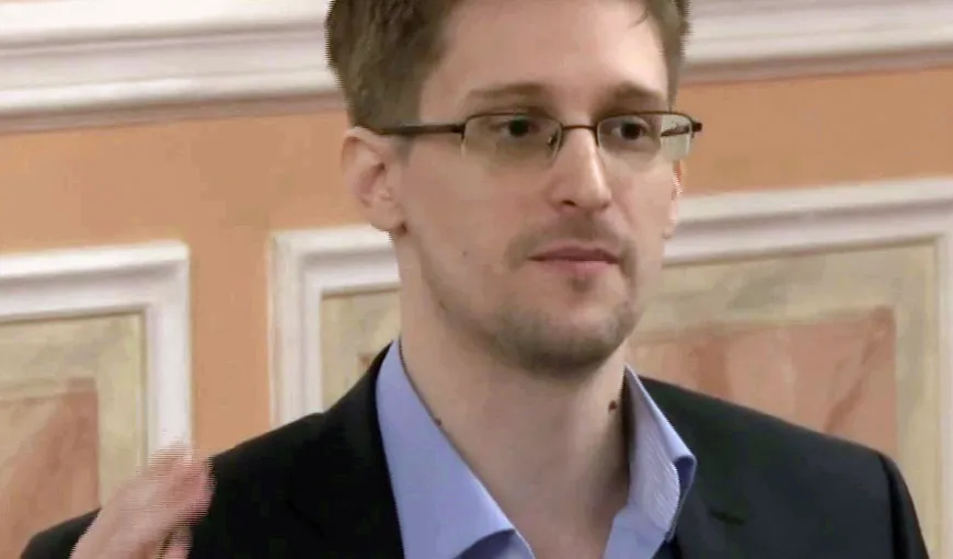 Mesaj de Crăciun al lui Snowden: Un copil născut azi nu va avea nicio concepţie de protejare a vieţii private