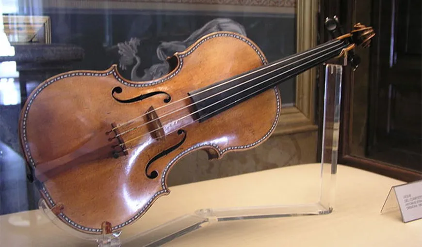 O vioară Stradivarius furată în 2010, vândută la licitaţie pentru 1,6 milioane de euro
