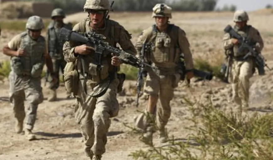 TRAGEDIE în Afganistan. Trei militari şi un câine ai NATO şi-au pierdut viaţa într-o explozie