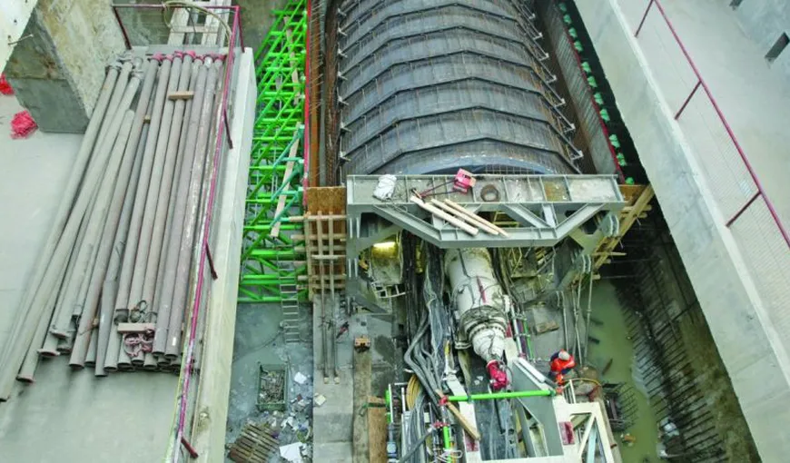 VESTE excelentă: Este gata prima intersecţie de pe Magistrala 5 de metrou, la Academia Militară – Orizont
