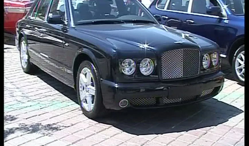 PREMIERĂ: FISC-ul din Braşov scoate la licitaţie un Bentley Continental