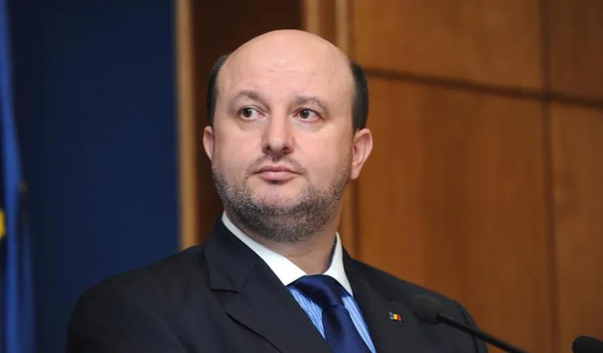 Ministrul Finanţelor, Daniel Chiţoiu: CAS scade din iulie cu 5%