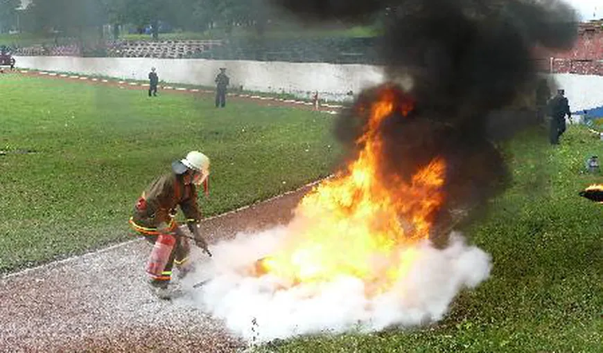 Doi fraţi gemeni provocau incendii pentru a participa la stingerea lor. Ei voiau să devină pompieri voluntari