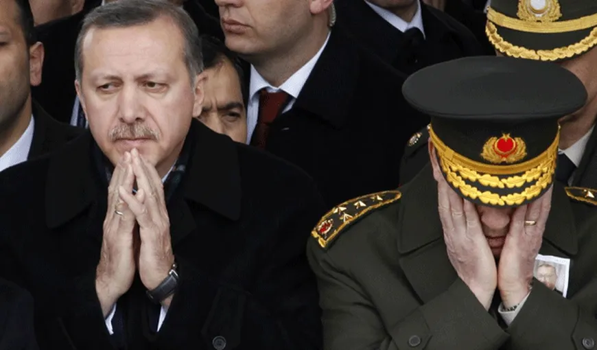 Premierul Erdogan DESFIINŢEAZĂ TRIBUNALELE SPECIALE care au condamnat sute de ofiţeri