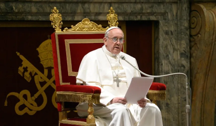 CRIZA DIN UCRAINA. Papa Francisc face apel la încetarea violenţelor şi la dialog