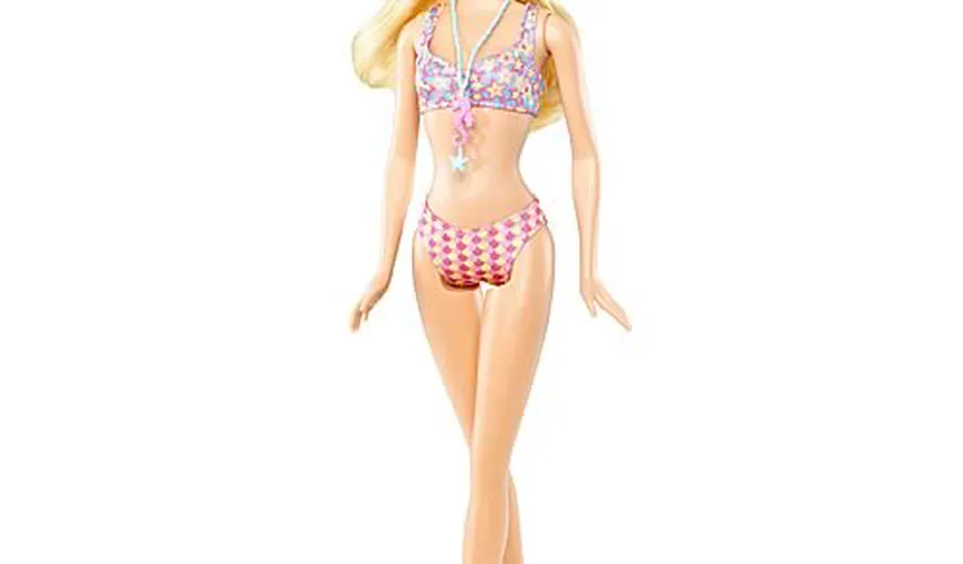 Cum ar trebui să arate păpuşa Barbie, dacă ar fi creată după o femeie obişnuită FOTO