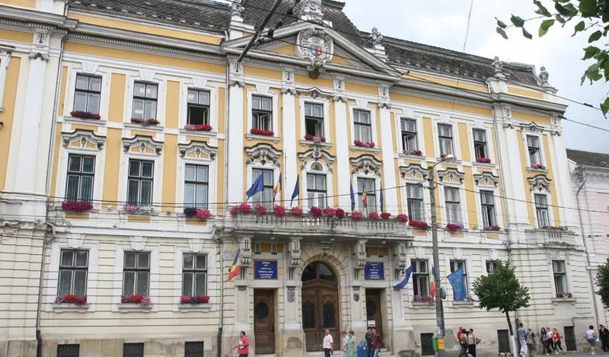 Primăria din Cluj a cheltuit peste jumătate din creditul luat, în 2011, de la CEC