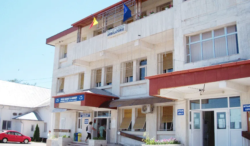 Trei medici de la Spitalul Târgu Cărbuneşti, reţinuţi după ce au luat mită de la o pacientă