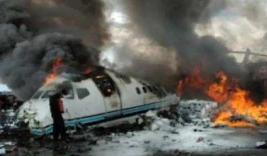 Avion prăbuşit în Tunisia: 11 persoane au murit CARBONIZATE