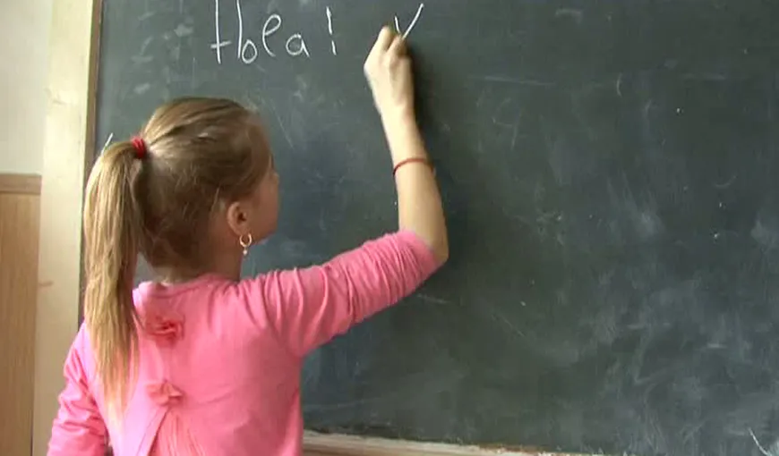 Românii din străinătate îşi trimit copiii să studieze în România VIDEO