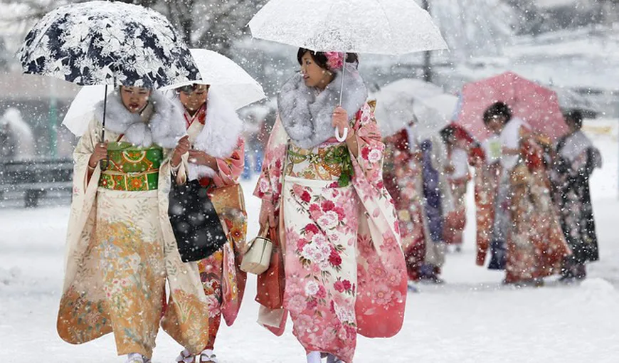 COD PORTOCALIU şi ROŞU de furtună: Japonia se pregăteşte pentru ce poate fi mai rău