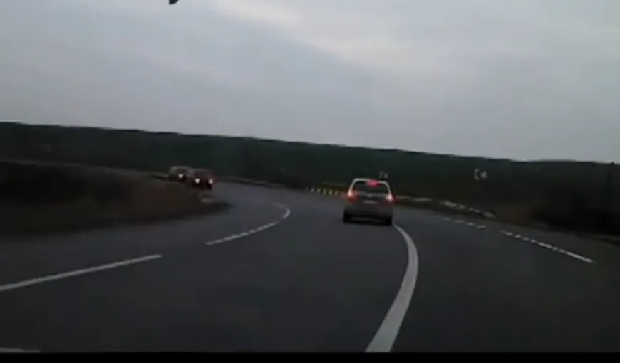 Şofer TERIBILIST pe o şosea din Cluj. Uite în ce hal merge şi cum îşi pune viaţa în pericol VIDEO