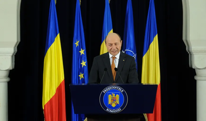 Băsescu: Ponta să-şi asume răspunderea pe programul de guvernare. Forţarea votului riscă atacarea la CCR