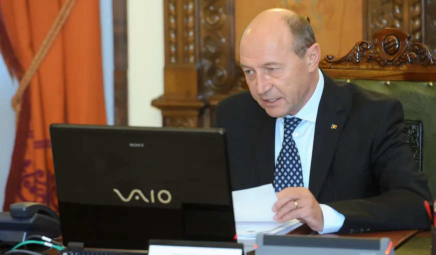 Băsescu i-a trimis lui Ponta o scrisoare prin care-i cere să renunţe la majorarea accizei pe carburanţi