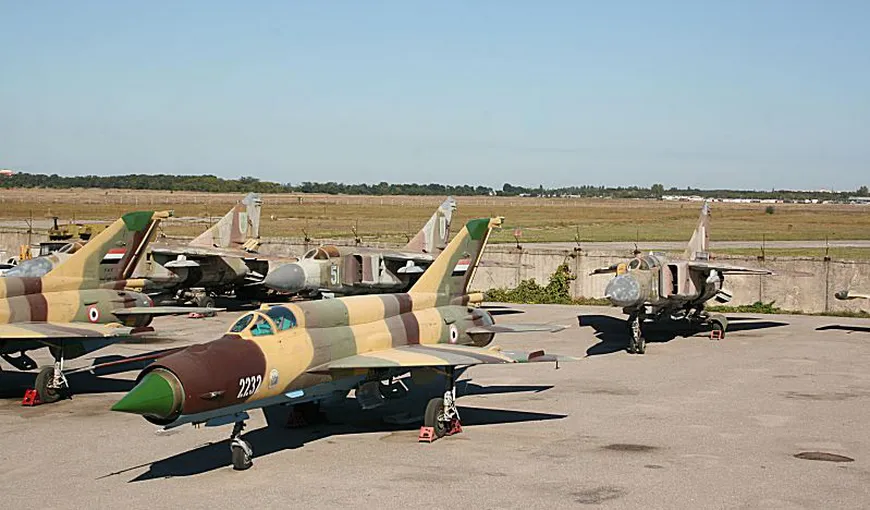 UCRAINA: O bază aeriană ucraineană din Crimeea a trecut, cu tot cu avioane, sub comanda republicii autonome