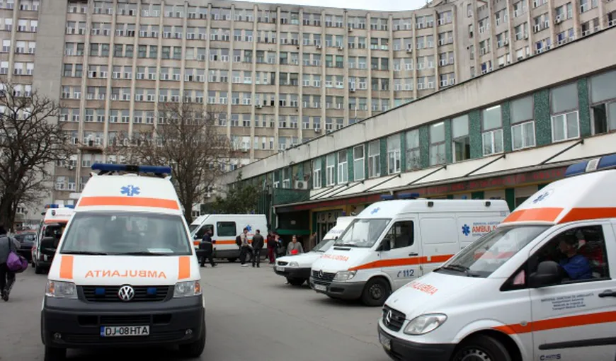 O femeie s-a aruncat de la etajul 9 al Spitalului de Urgenţă din Craiova