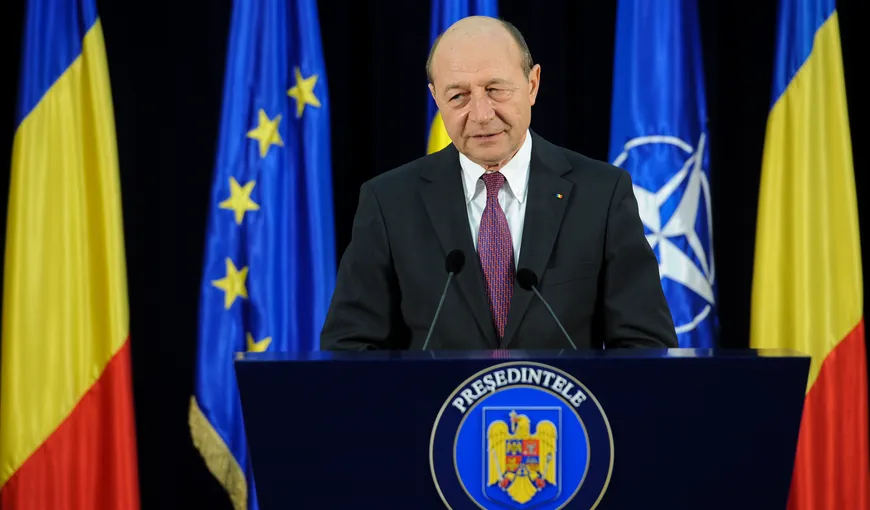 Băsescu a transmis Parlamentului o scrisoare prin care cere respingerea accizei la carburanţi