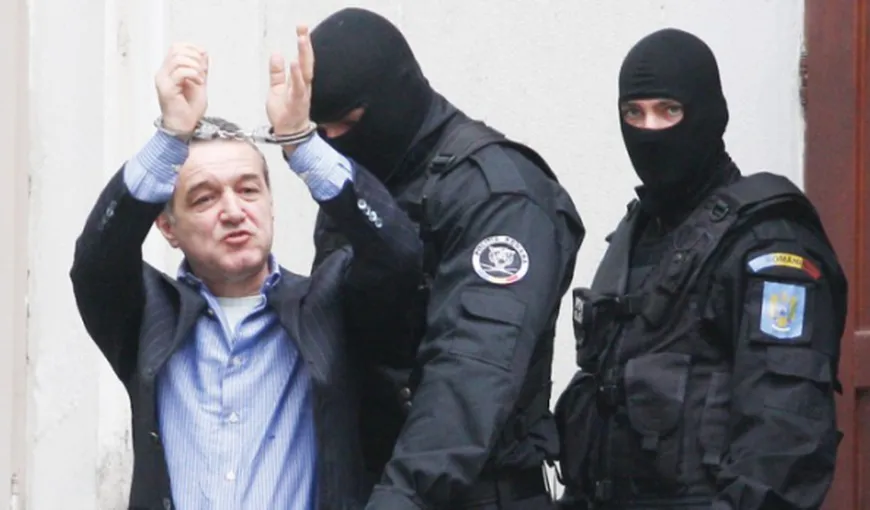 Controale fără precedent în închisoare după reclamaţiile lui Gigi Becali