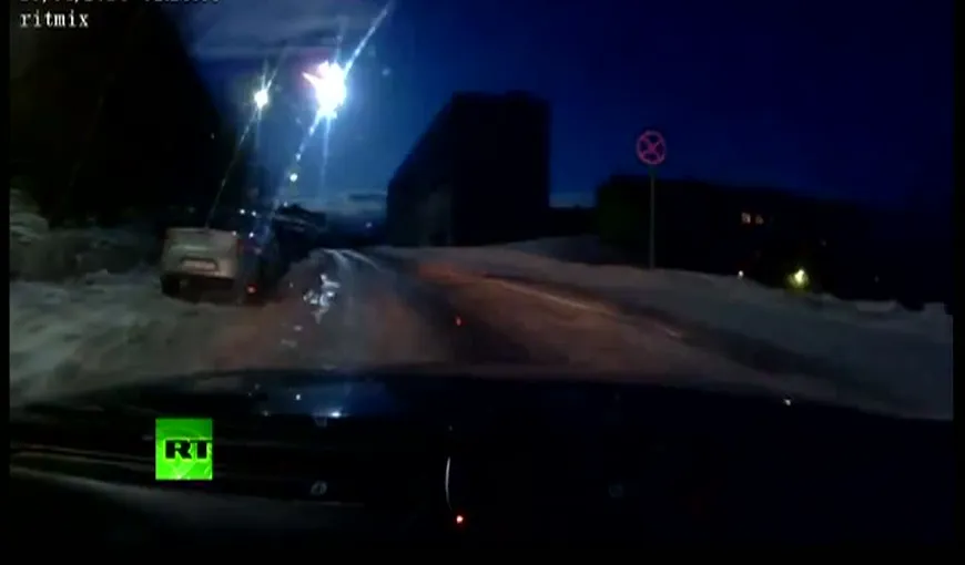 Spectacol pe cerul Rusiei. Un meteorit a explodat înainte să lovească Pământul VIDEO